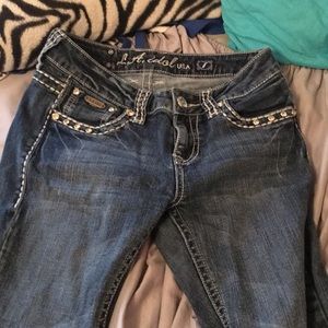 LA idol jeans